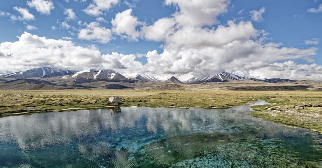 A stunning view of a National Park in the USA, one of the best places to visit in October USA for fall adventures.